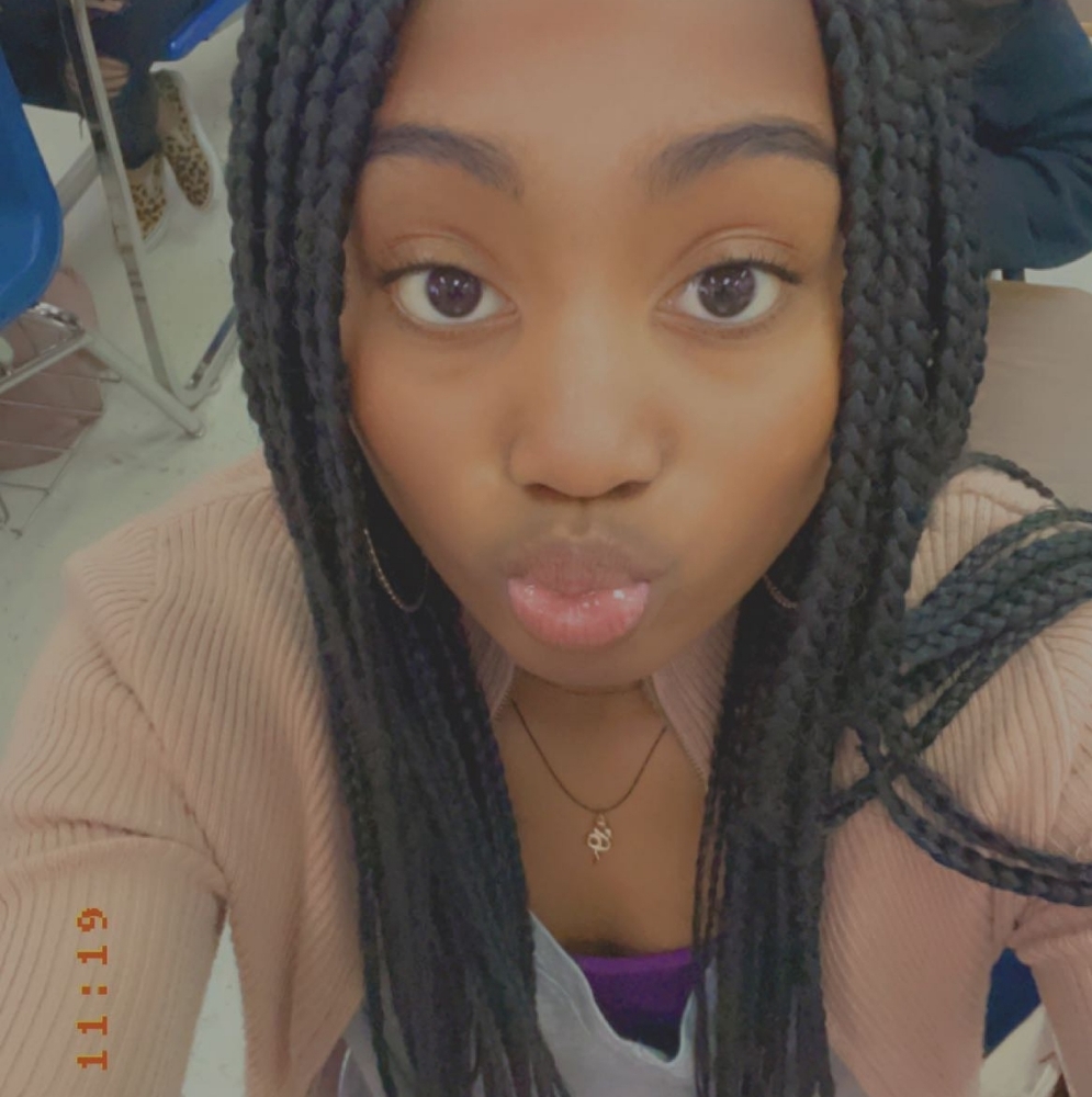 Meet your Posher, Cierra
